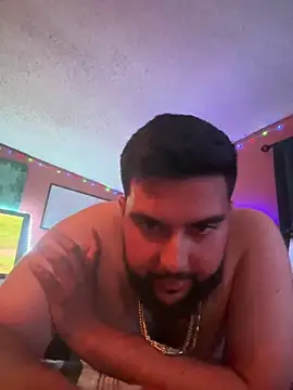 bigdickgio6923 online show from April 13, 12:58 am