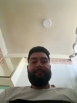 bigdickgio6923 online show from April 16, 10:45 pm