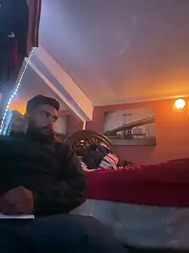 bigdickgio6923 online show from February 23, 11:27 pm