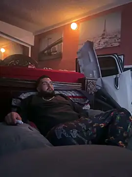 bigdickgio6923 online show from February 9, 3:26 am