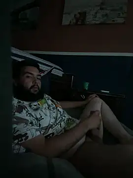 bigdickgio6923 online show from January 17, 4:06 am