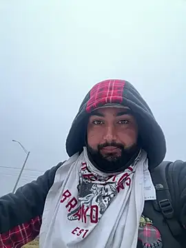 bigdickgio6923 online show from February 13, 1:00 pm