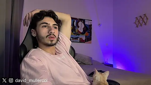 Snapshot of David_Brown18 chatting on March 20, 4:51 am David Brown18 online show from March 20, 4:51 am