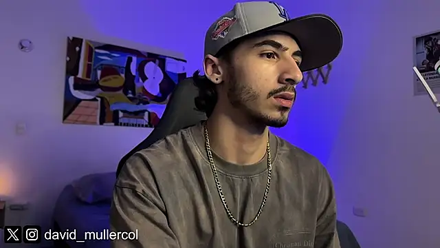 Snapshot of David_Brown18 chatting on March 18, 1:57 am David Brown18 online show from March 18, 1:57 am