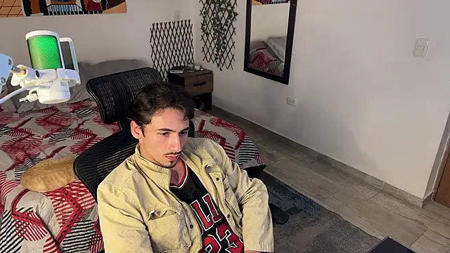 David Brown18 online show from March 21, 4:14 am