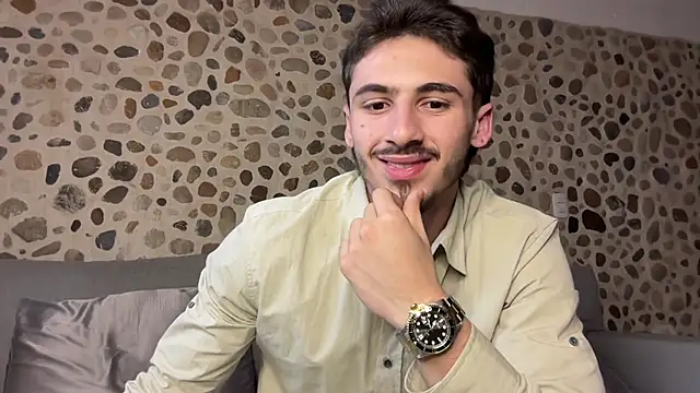 Snapshot of David_Brown18 chatting on October 23, 10:19 pm David Brown18 online show from October 23, 10:19 pm