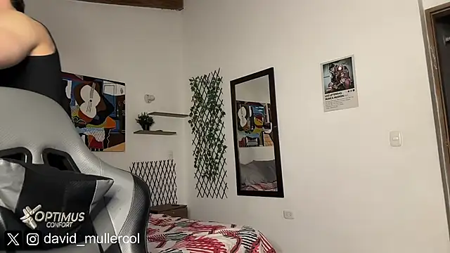 Snapshot of David_Brown18 chatting on September 15, 11:16 pm David Brown18 online show from September 15, 11:16 pm