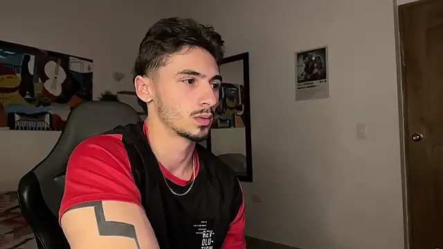 Snapshot of David_Brown18 chatting on September 19, 1:31 am David Brown18 online show from September 19, 1:31 am