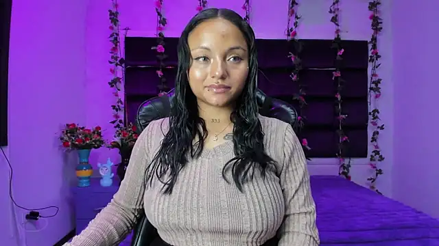 sweelanna   online show from June 5, 12:26 am