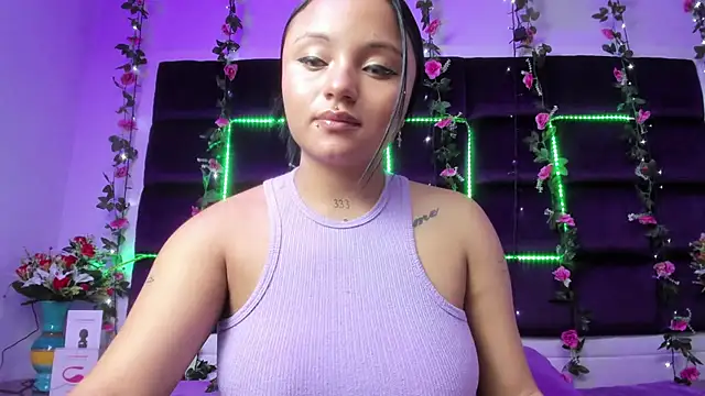 sweelanna   online show from February 21, 2:28 am