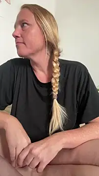 MoniqueLaFee online show from July 21, 10:38 am