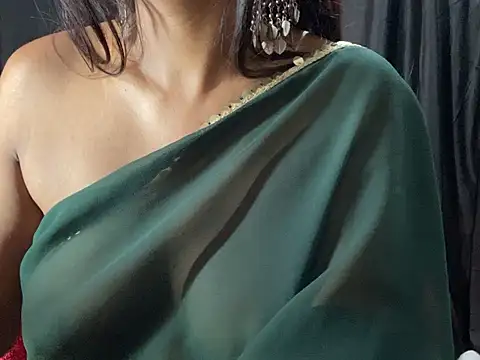 Sexy trisha  7 online show from March 21, 8:50 pm