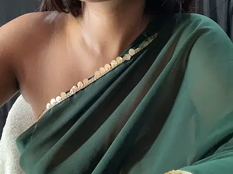 Sexy trisha  7 online show from March 8, 10:56 pm