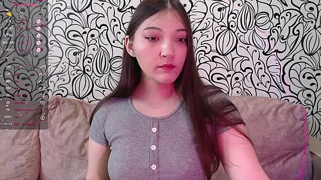 AlisaDevis online show from February 4, 11:38 am