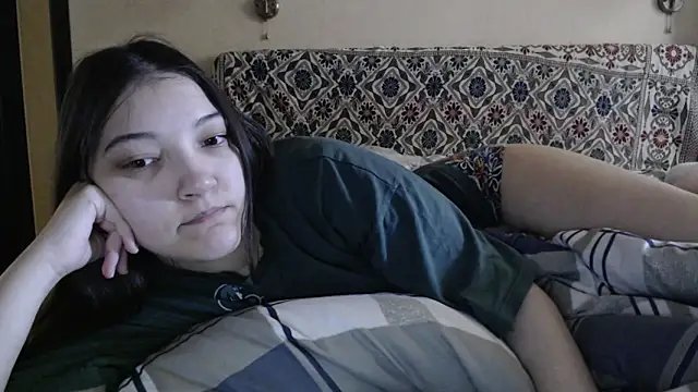 AlisaDevis online show from December 31, 12:04 pm