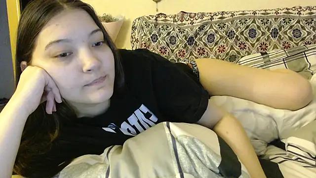 AlisaDevis online show from January 19, 10:06 am