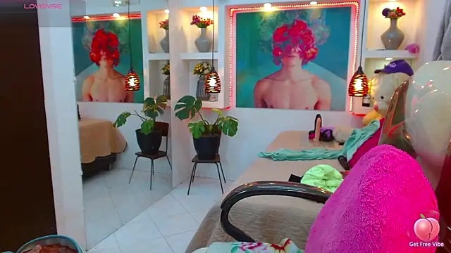 lorenapinto online show from November 7, 4:39 am