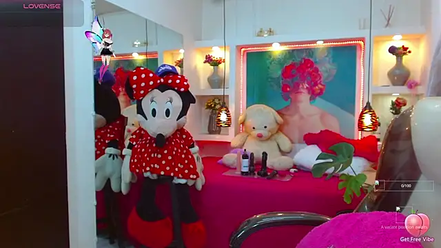 lorenapinto online show from October 22, 1:49 am