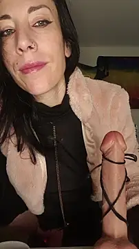 Snapshot of freyamoret chatting on March 4, 3:14 am freyamoret online show from March 4, 3:14 am