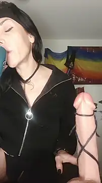 freyamoret online show from November 25, 4:46 am