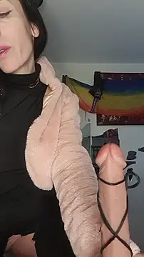 Snapshot of freyamoret chatting on February 3, 6:51 am freyamoret online show from February 3, 6:51 am