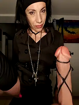 freyamoret online show from October 22, 1:49 am