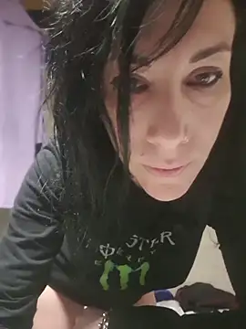 freyamoret online show from March 25, 4:45 am