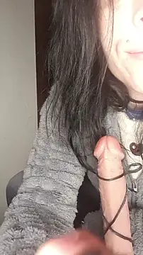 Snapshot of freyamoret chatting on January 15, 5:00 am freyamoret online show from January 15, 5:00 am