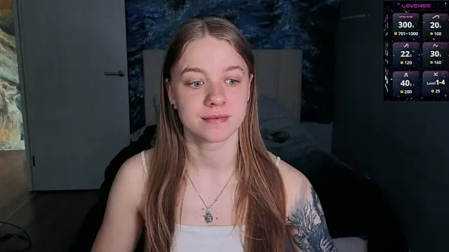 candy maggie online show from May 1, 1:49 pm