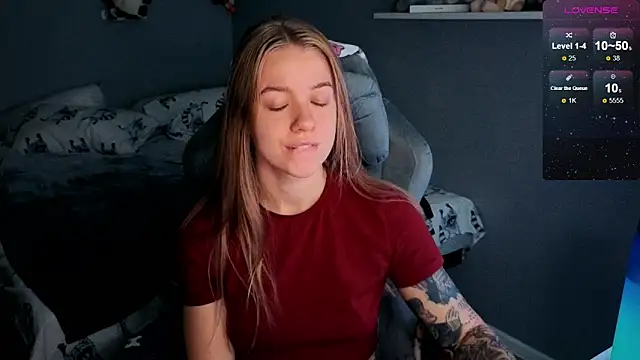 Snapshot of candy_maggie chatting on September 22, 8:31 am candy maggie online show from September 22, 8:31 am