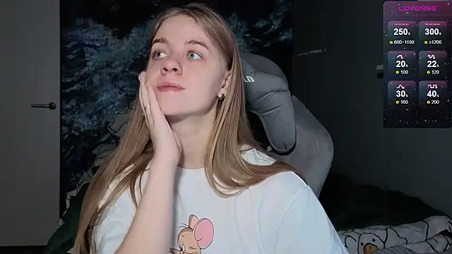 candy maggie online show from January 7, 4:56 pm