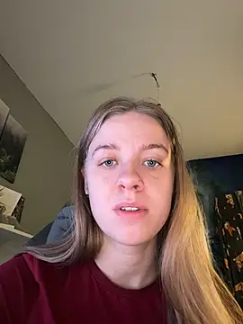 Snapshot of candy_maggie chatting on November 21, 4:17 pm candy maggie online show from November 21, 4:17 pm