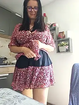 KristenVega online show from May 15, 12:03 pm