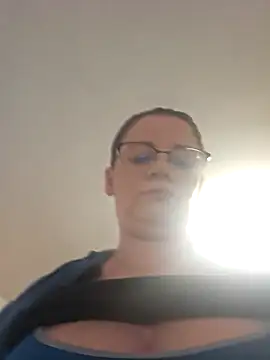 KristenVega online show from November 20, 8:59 am