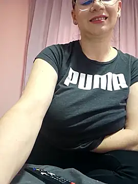 KristenVega online show from January 8, 2:01 pm