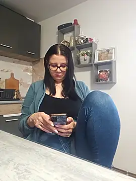 KristenVega online show from March 31, 8:27 am