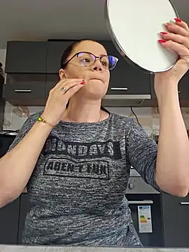 KristenVega online show from November 26, 11:54 am