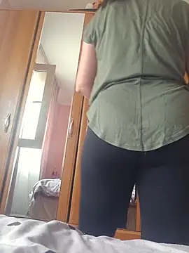 KristenVega online show from May 4, 8:28 am