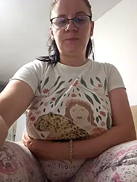 KristenVega online show from November 3, 8:56 pm