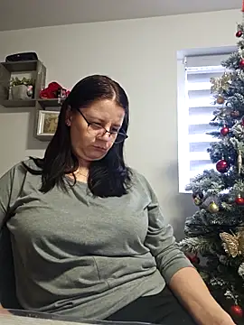 KristenVega online show from December 4, 10:36 am