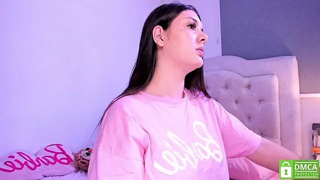 EmilyS   online show from January 31, 4:36 am