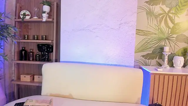 Ninakravis online show from January 16, 8:13 pm