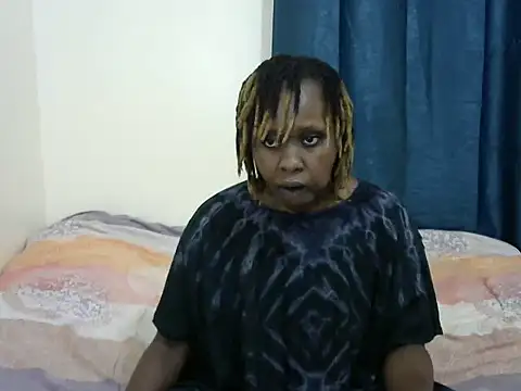 Snapshot of Kariselle- chatting on October 12, 4:19 pm Kariselle- online show from October 12, 4:19 pm