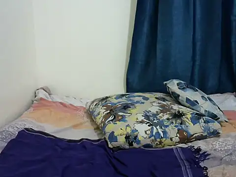 Snapshot of Kariselle- chatting on March 19, 10:53 pm Kariselle- online show from March 19, 10:53 pm