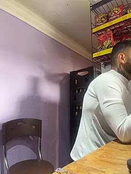  Tomy08calderon online show from March 1, 8:42 pm