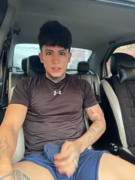  Tomy08calderon online show from April 15, 5:39 pm