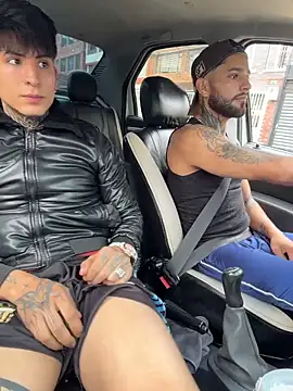 Snapshot of _Tomy08calderon chatting on November 6, 6:12 pm Tomy08calderon online show from November 6, 6:12 pm