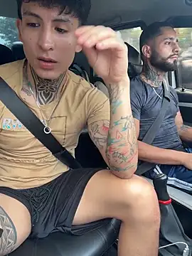  Tomy08calderon online show from March 14, 5:52 pm