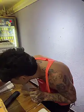  Tomy08calderon online show from April 1, 2:02 am