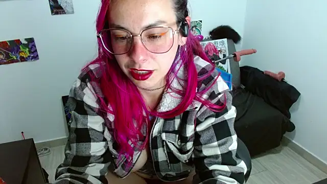 natasha laulau online show from April 21, 1:42 am